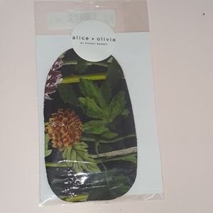 Authentic Alice + Olivia Mask